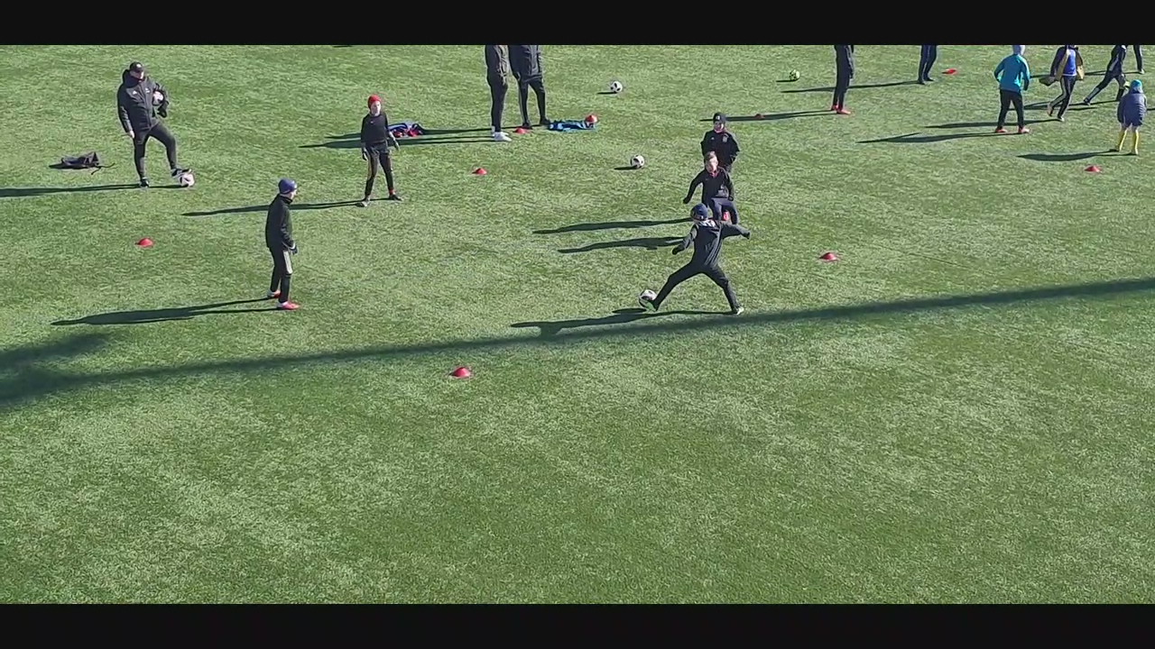 Firkant 4 mot 1.mp4